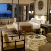 Neutral-bedroom-lounge-665x374
