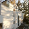 white-modern-residence-17