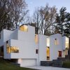 white-modern-residence-2