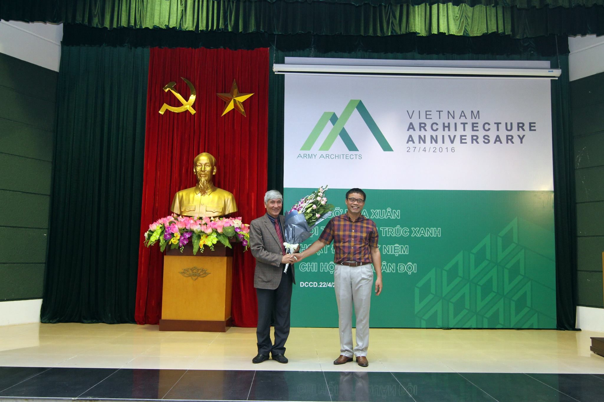 Đại diện Hội KTSVN, KTS Phạm Thanh Tùng tham dự chương trình kỷ niệm Ngày Kiến trúc Việt Nam