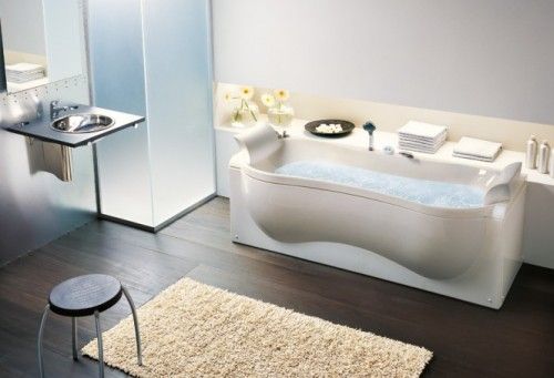 organic shaped bathtub 665x454