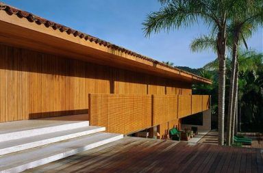 natural minimalism in open beach house design 13 554x375