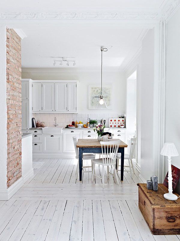 minimalist Swedish apartment 17