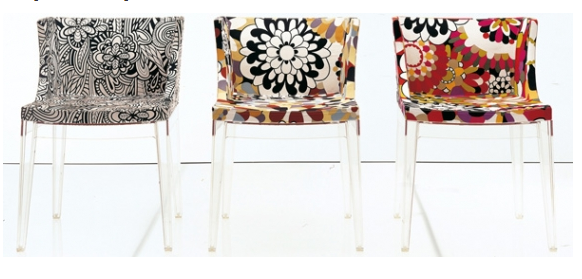 Ghế bành Mademoiselle được Philippe Starck thiết kế vào năm 2003.