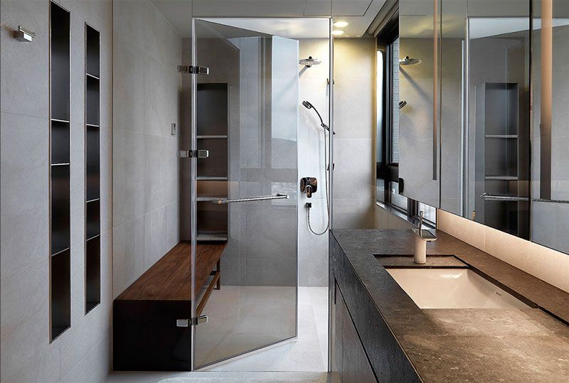 kienviet.net: chất liệu gương, kính, gỗ, đá màu trung tính hiệu quả trong việc tạo nên một phòng tắm sang trọng.