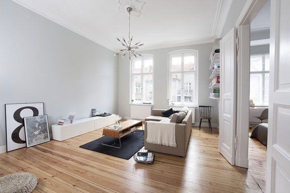 Một góc nội thất phòng khách - Phong cách tối thiểu đem tới một không gian nền cho người dùng thoải mái hơn trong việc sử dụng  đồ nội thất & trang trí. 