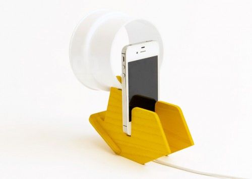 raw-edges-smartlight-ready-made-iphone-lamps-designboom061