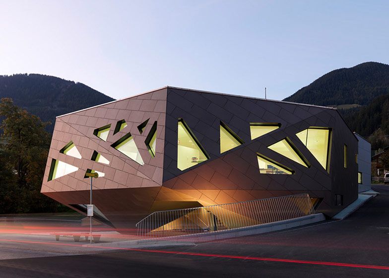 dezeen Community Center in Tyrol by Machn Architekten ss 12