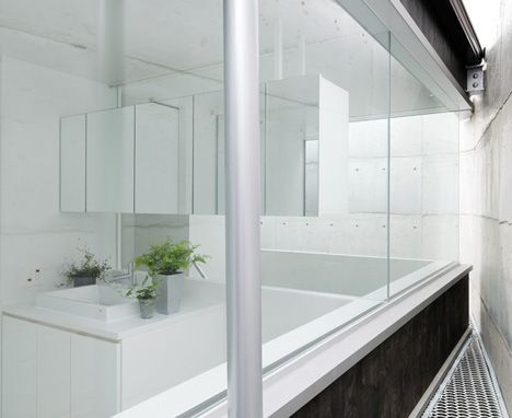 dzn_House-in-Minamimachi3-by-Suppose-Design-Office-16