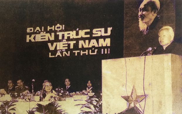 Thủ tướng Phạm Văn Đồng đến dự Đại hội KTS lần thứ III