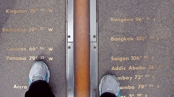 Tên Sài Gòn và tọa độ tại bảng ghi đài thiên văn Greenwich