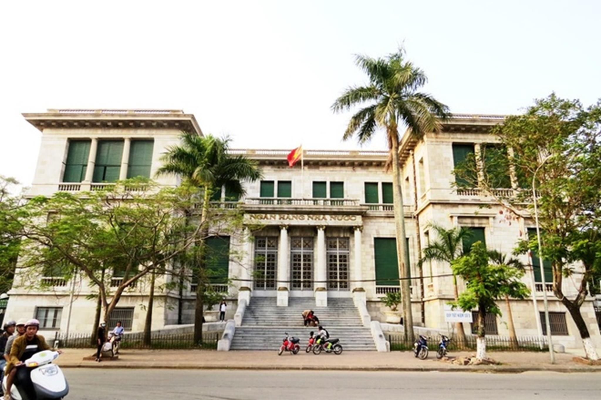 Từ năm 1955, Ngân hàng Đông Dương được Chính phủ Việt Nam sử dụng làm Ngân hàng nhà nước chi nhánh tại Hải Phòng, có địa chỉ số 4 Nguyễn Tri Phương, quận Hồng Bàng.