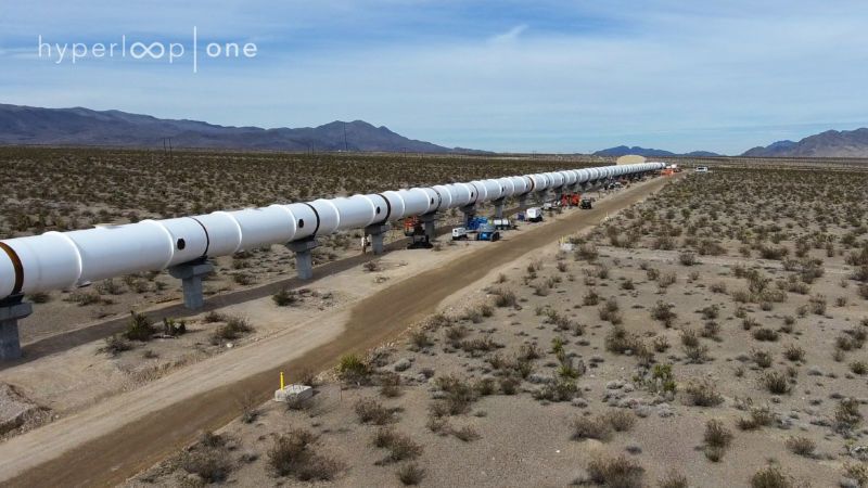 Đoạn đường ống thử nghiệm của HyperLoop One tại Nevada