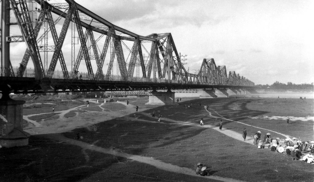 Kien Viet Hanoi pont Paul Doumer 3