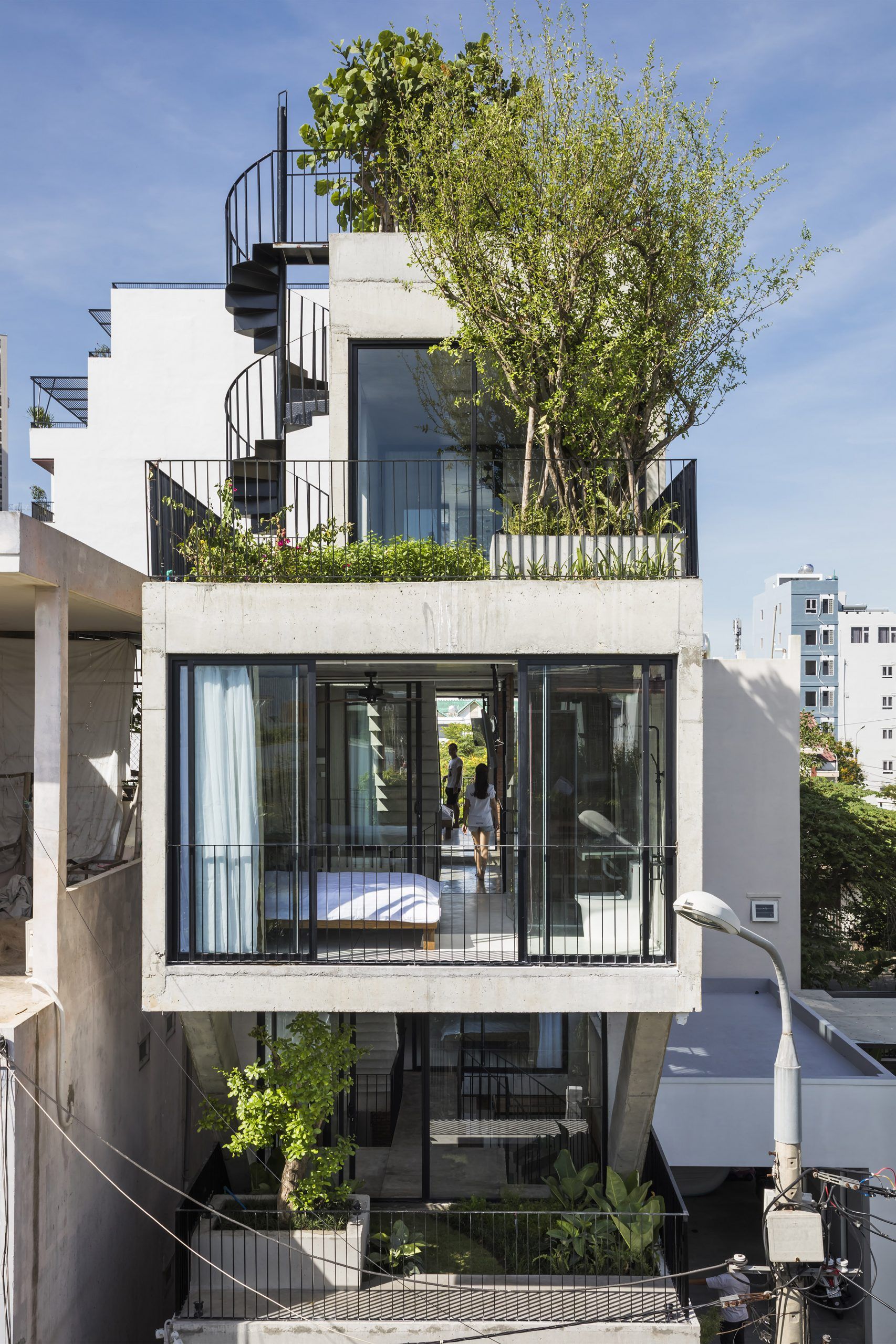 0407 scaled - The Concrete House 01 / Ho Khue Architects: Ngôi nhà 4 tầng với diện tích lô 5m x 16m