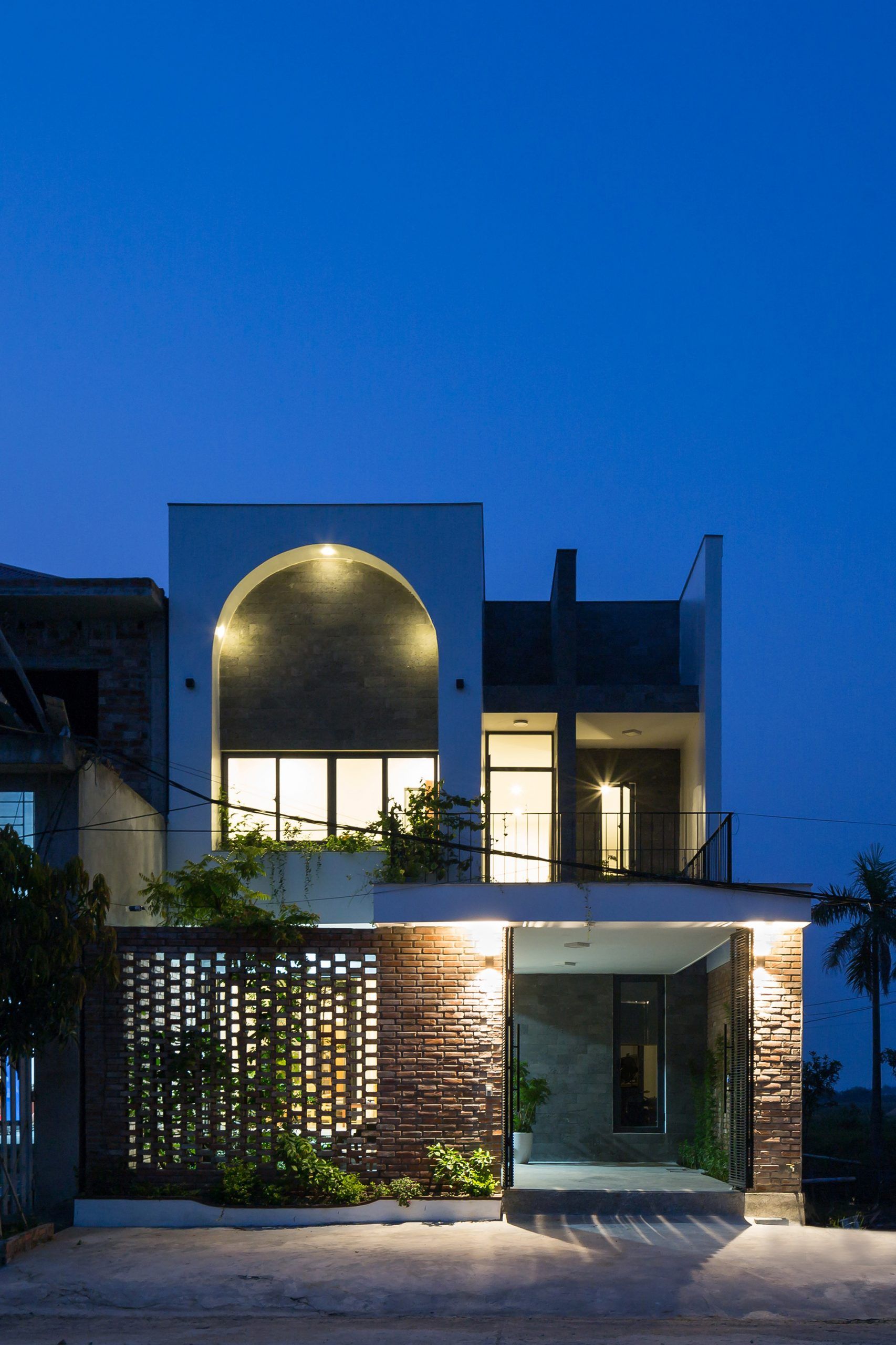 T House - Ngôi nhà của "Khoảng trống"| Dom Architects