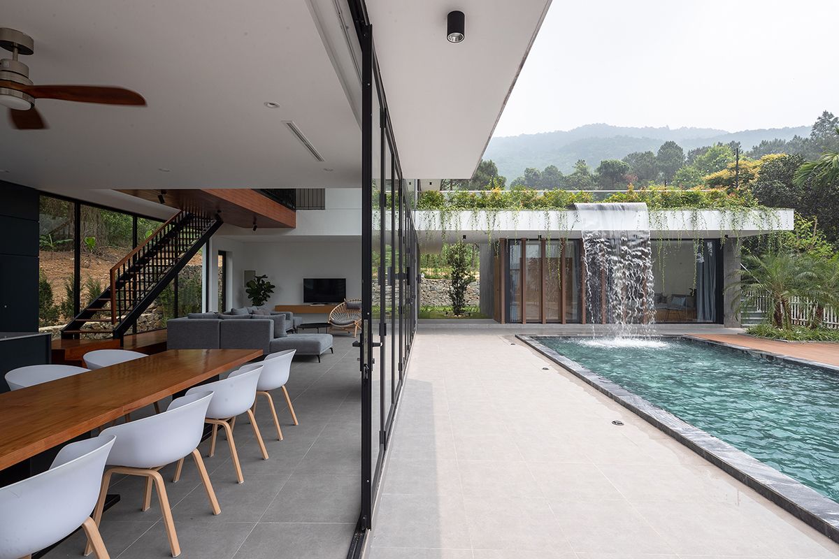 U – space Villa – Biệt thự nghỉ dưỡng với thác nước giữa đồi thông | IDEE Architects