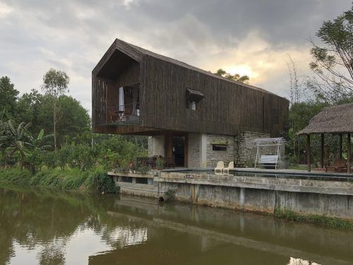 Hoa Phong House – từ mảnh đất nông nghiệp bị bỏ hoang thành ngôi nhà “ 4 không” đầy sáng tạo | Huni Architectes