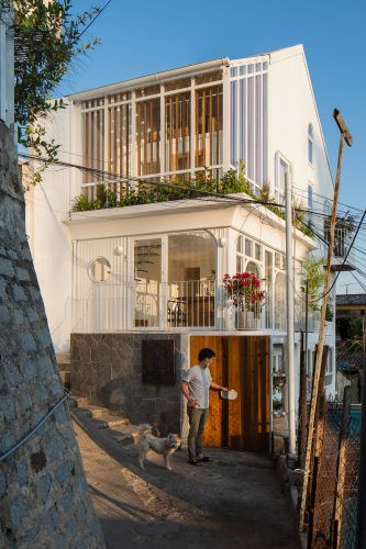 KOMOREBI - Những tia nắng xuyên qua kẽ lá | AD9 Architects