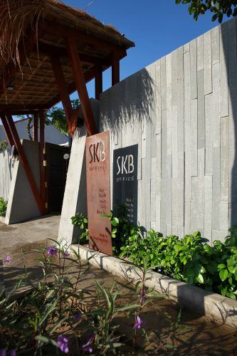 SKB Office - Nhà quê nơi phố thị | Chong Chóng Architecture