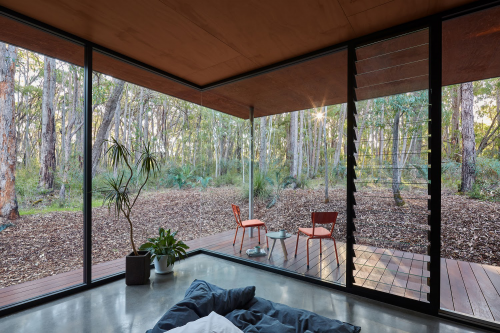 Hidden House - Ngôi nhà độc đáo ẩn mình trong khu rừng rậm | Archterra Architects