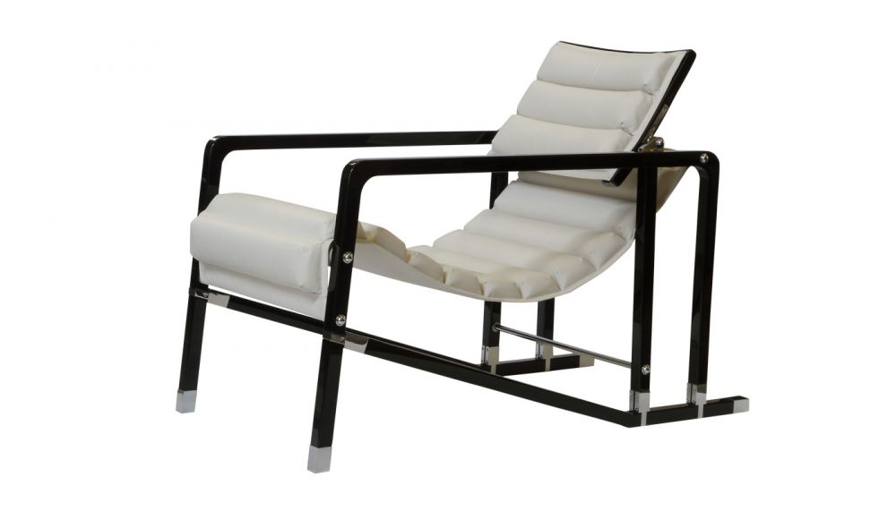 ecart-international-transat-lounge-chair-eileen-gray-1400x800-1-1000x1000.jpg