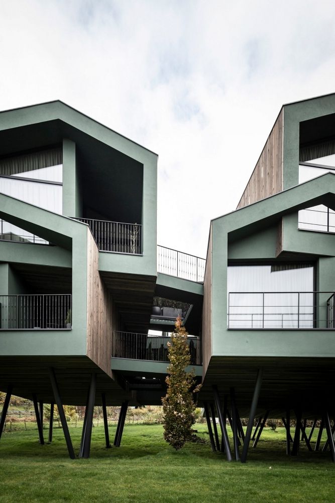 floris-hotel-extension-noa-south-tyrol-italy-architecture_dezeen_2364_col_5-scaled-2-1000x1000.jpg