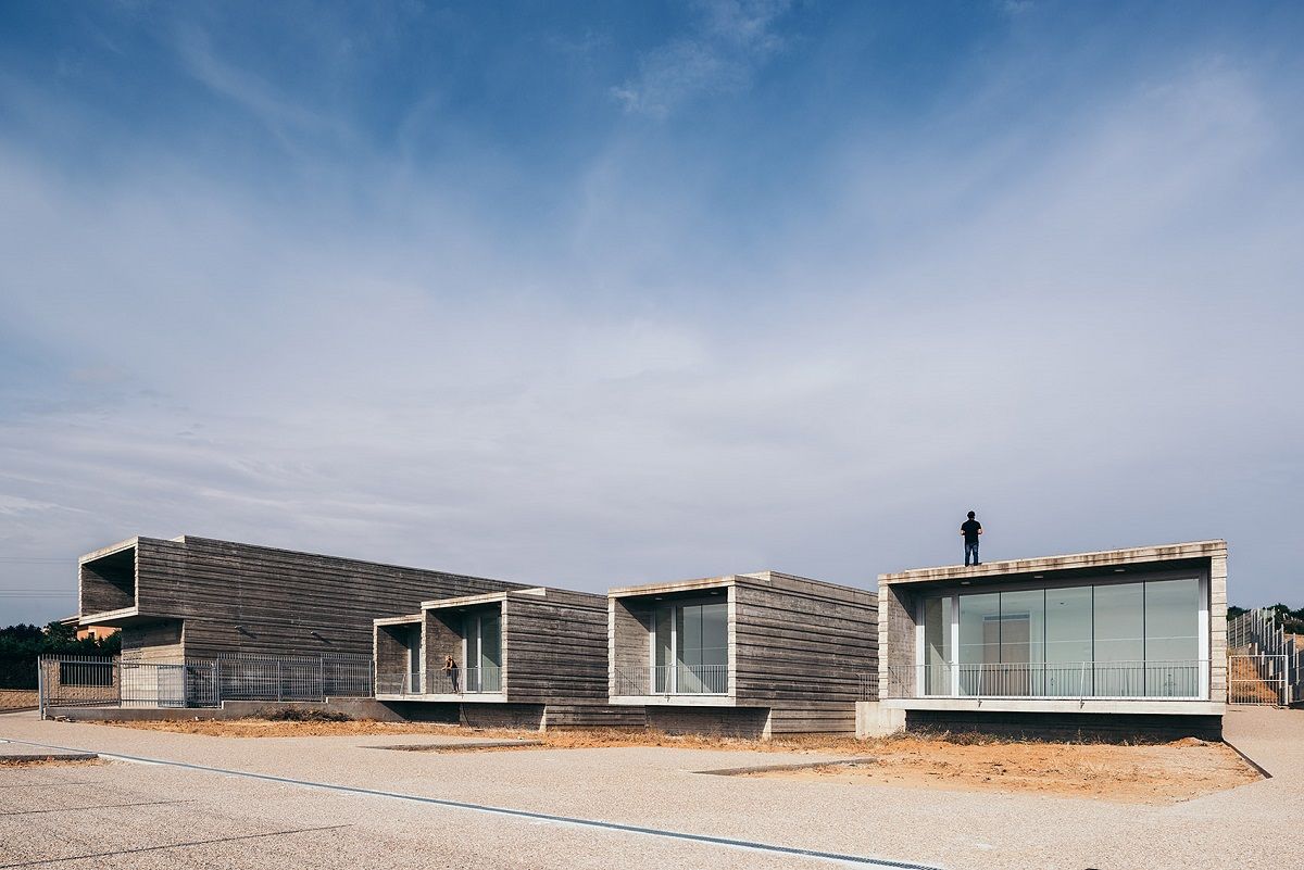 001 day care center for people with alzheimers disease in benavente by studiovra