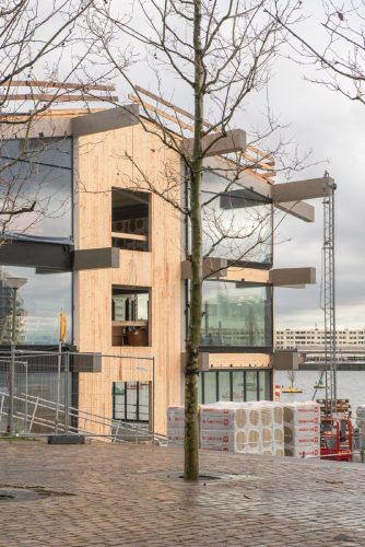 29 Powerhouse Company Floating Office Rotterdam photo by Sebastian van Damme