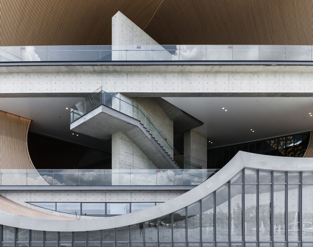 tadao-ando-poly-grand-theatre-photographed-yueqi-li-photography-architecture-shanghai_rushi_2364_col_7-1-1000x1000.jpg