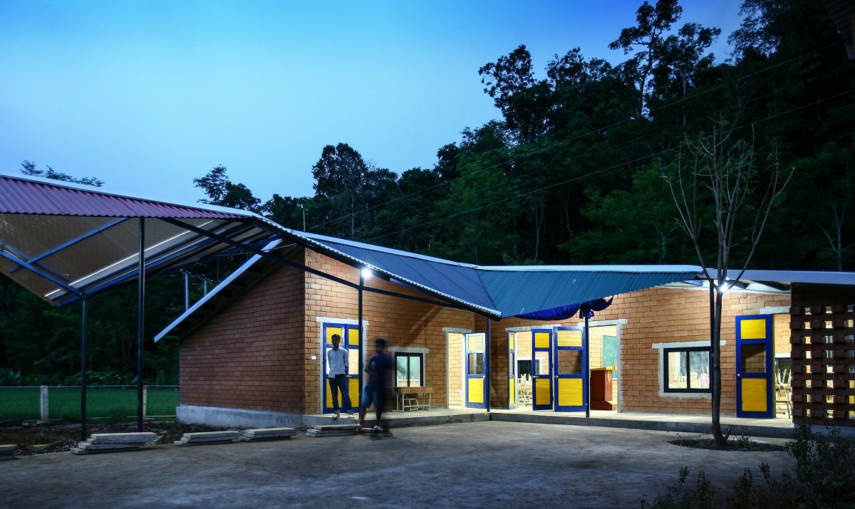 Trường Bản Lỷ - Lô xô mái gấp giữa núi rừng | 1+1>2 Architects