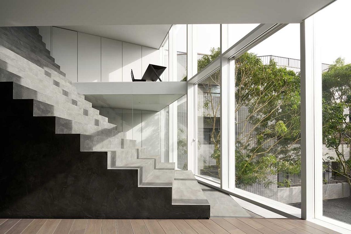 Stairway House: Nhà tối giản với điểm nhấn cầu thang