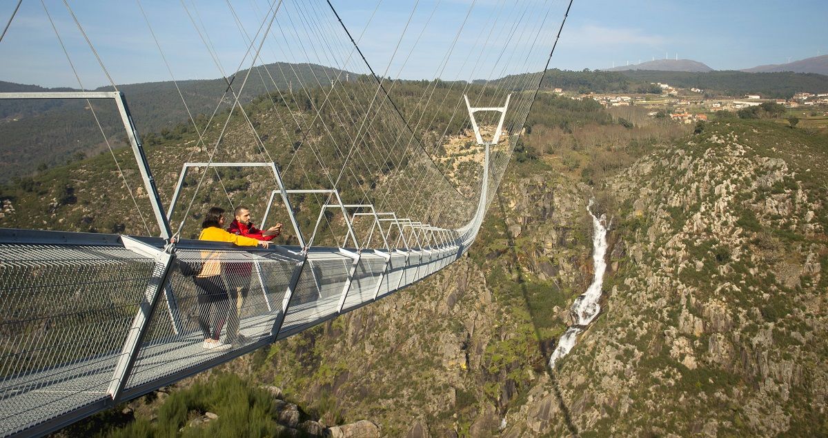 Cầu treo dành cho người đi bộ dài nhất thế giới vừa được khánh thành ở Bồ Đào Nha