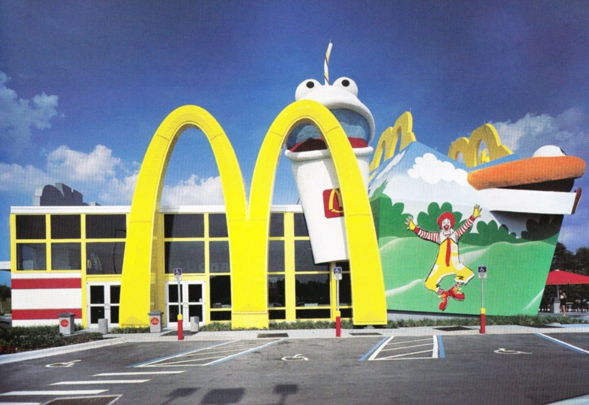 Sự phát triển của McDonald's cho chúng ta biết gì về thử nghiệm kiến ​​trúc?
