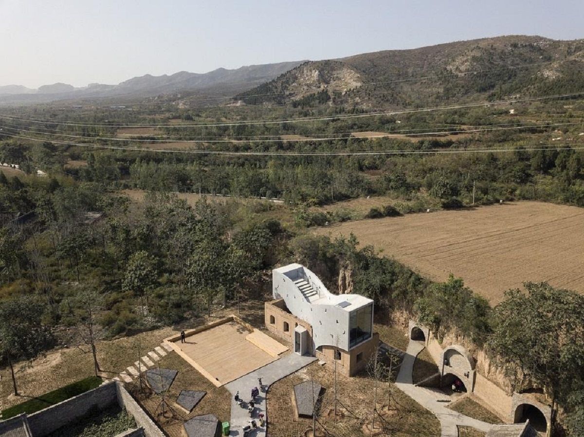Thư viện cộng đồng mọc lên từ đống đổ nát giữa ngôi làng cổ Sunyao, Trung Quốc | Atelier Xi