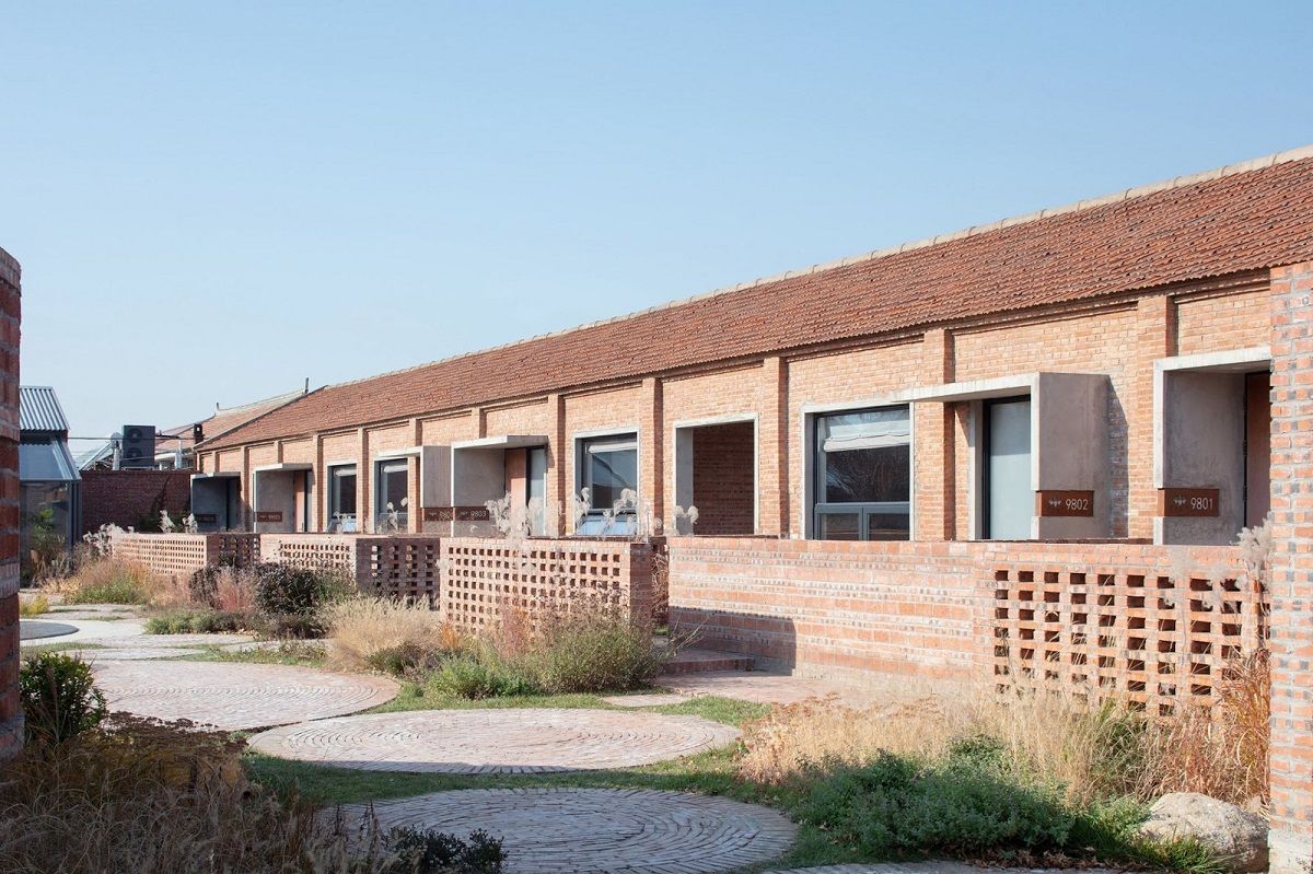 Trung tâm Hoạt động Thanh niên – Tái thiết nhà máy bỏ hoang bằng màu sắc | Rede Architects & Moguang studio