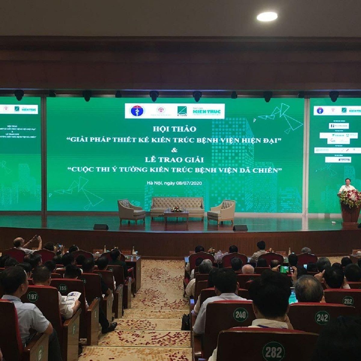 LuxuryFan đồng hành cùng Hội Kiến trúc sư Việt Nam 