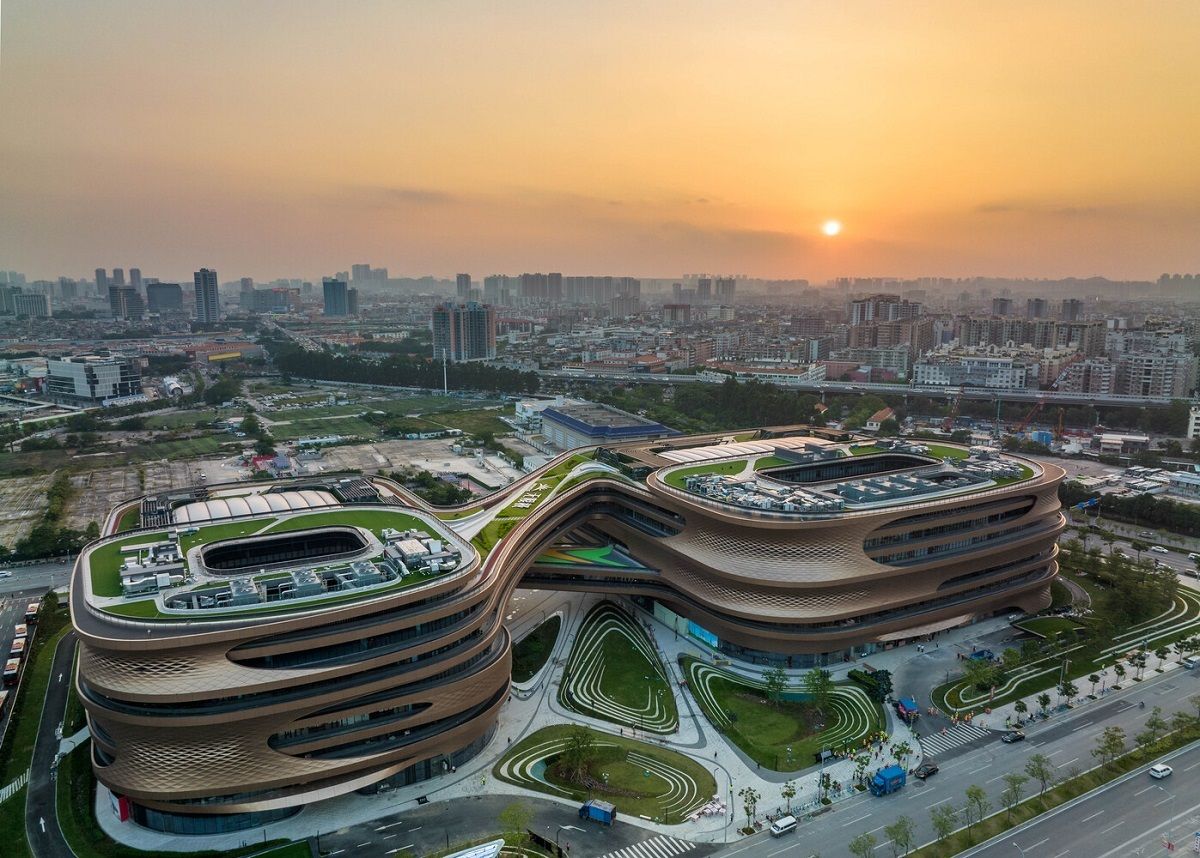kienviet-Zaha-Hadid-Architects-ung-dung-kien-truc-hinh-thai-hoc-trong-infinitus-plaza-4.jpg
