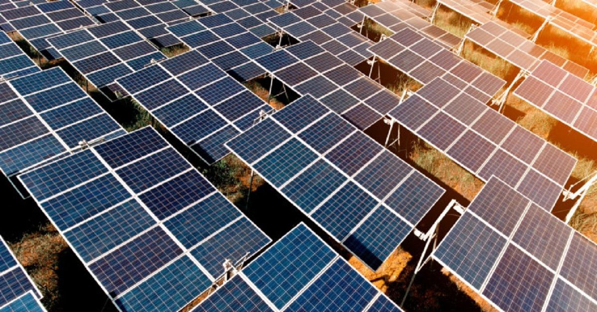 Mặt trái của năng lượng tái tạo: Các tấm năng lượng mặt trời và chất thải độc hại từ chúng