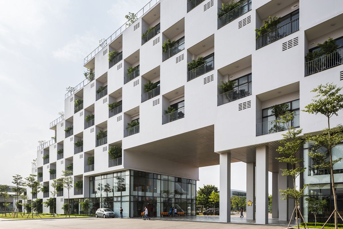 kienviet Truong Dai Hoc FPT Ha Noi va Stacked Planter House cua Vo Trong Nghia Architects VTN Architects gianh chien thang tai World Architecture Awards lan thu 42 2 1