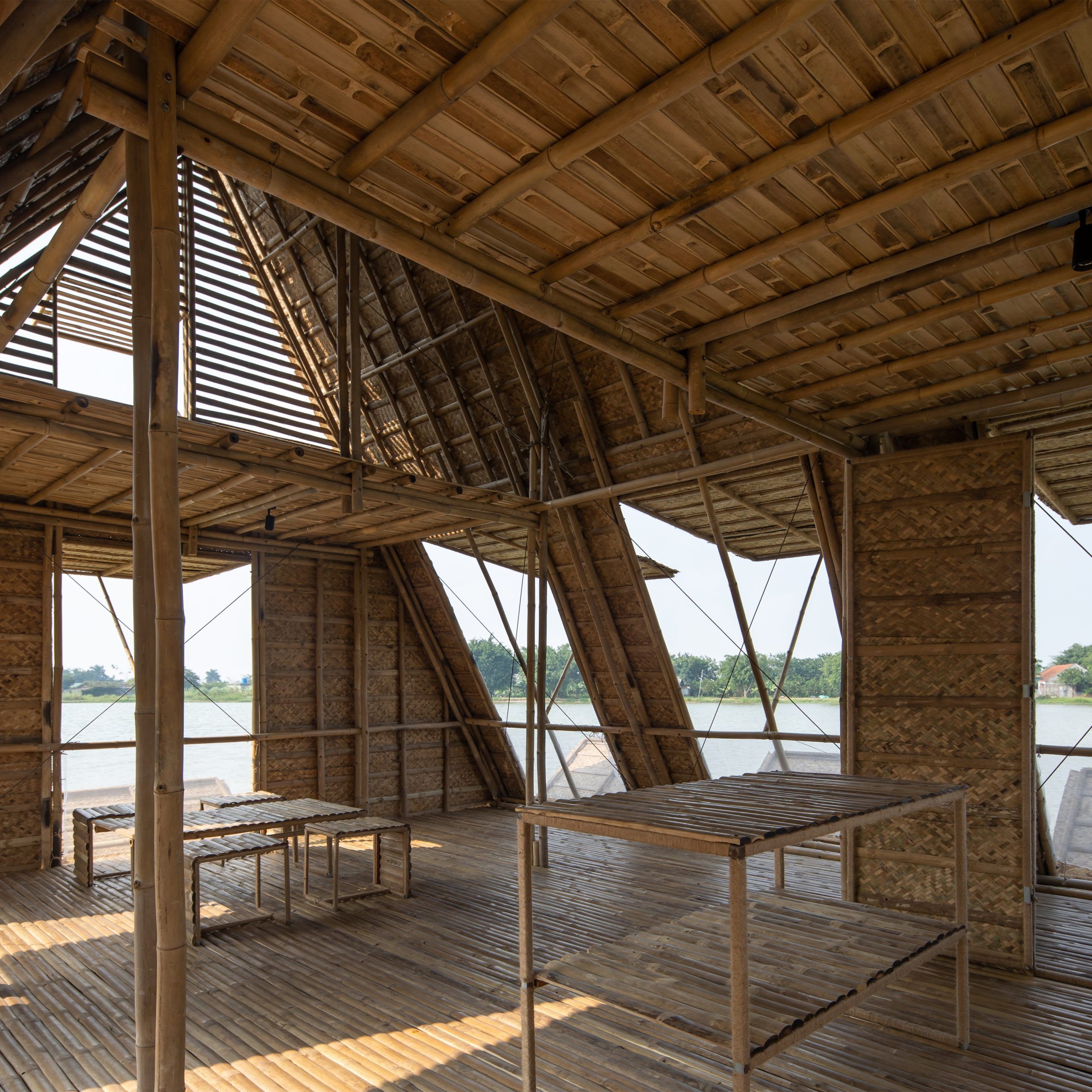 kienviet Nha tre noi–Mau nha danh cho nguoi dan vung song nuoc Viet Nam H and P Architects 11 2 scaled